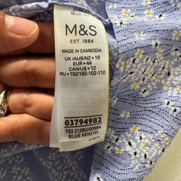 Per Una by Mark and Spenser V neck longsleeve Blue and White Wrap Blouse size 16 - Picture 6 of 10